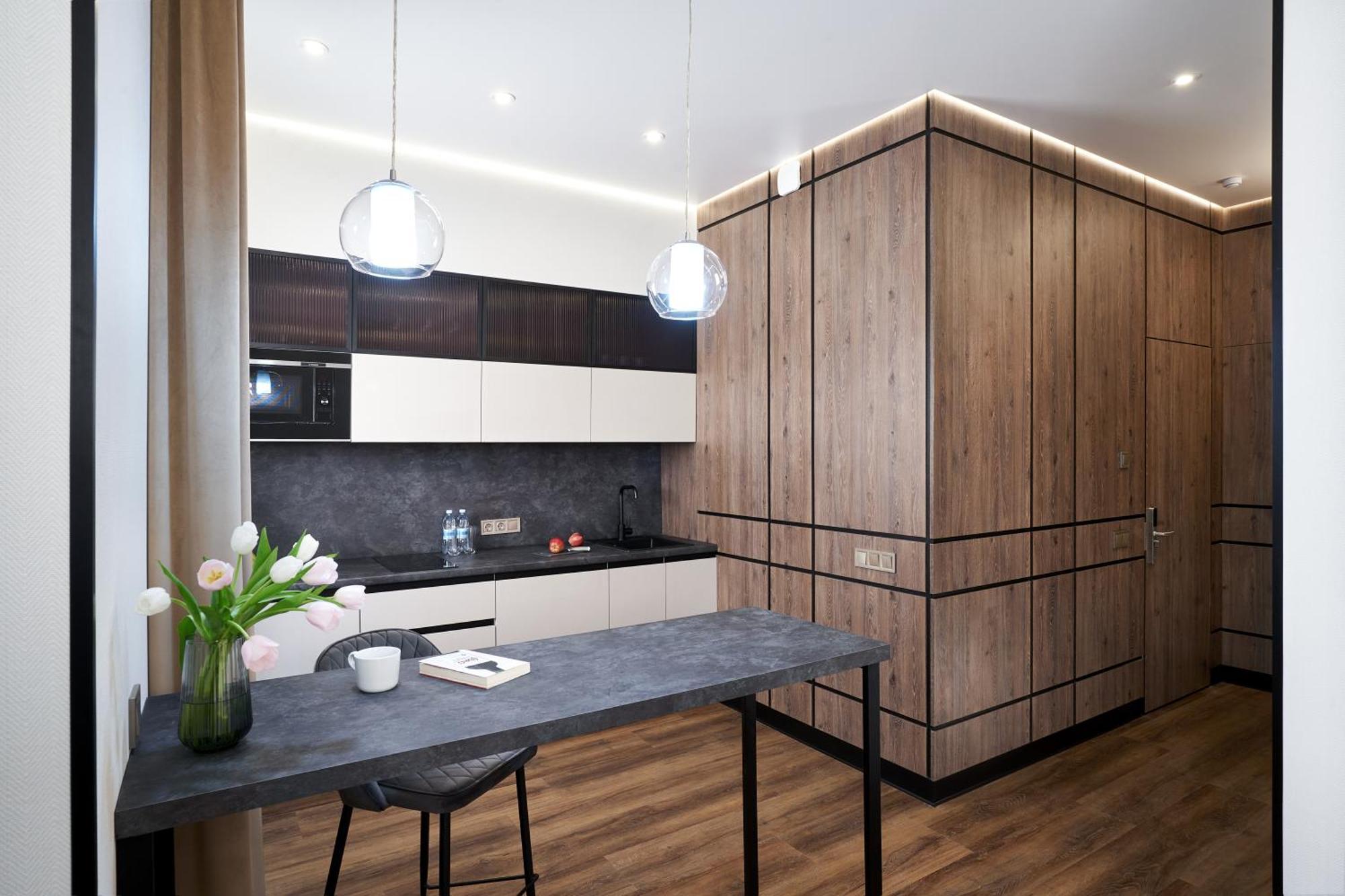 Bonapart Maidan By Uhm Apartment